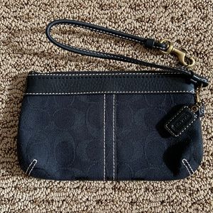 Coach Vintage Wristlet